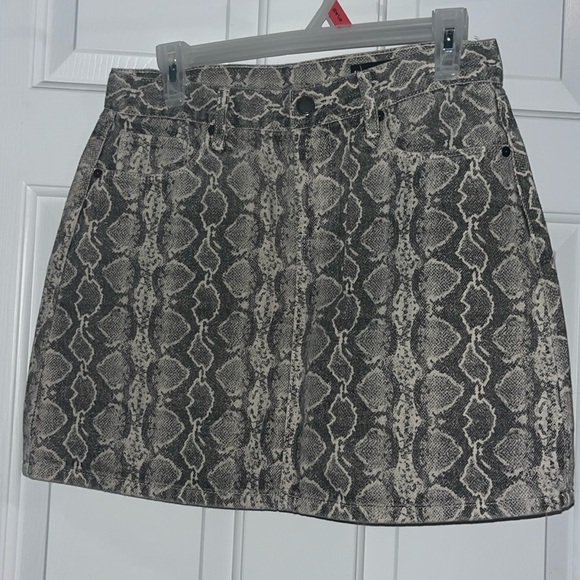 BlankNYC Skirt - Picture 1 of 4
